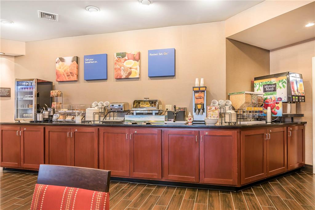 Comfort Inn Concord South End - photo 36