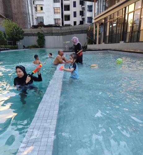 Astoria Ampang 6Pax Near Klcc Zoonegara Ampangpoint Mall in Kuala Lumpur, Malaysia