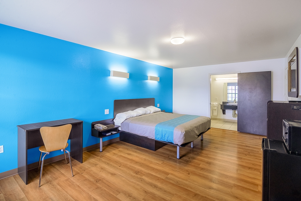 Motel 6 Canton TX - photo 8