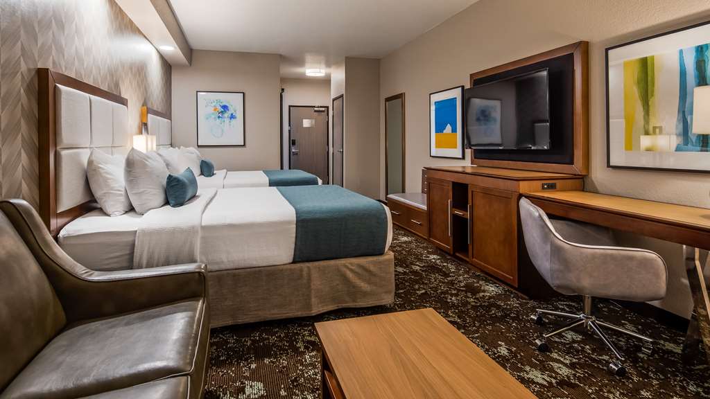 Best Western Premier Ankeny Hotel - photo 14