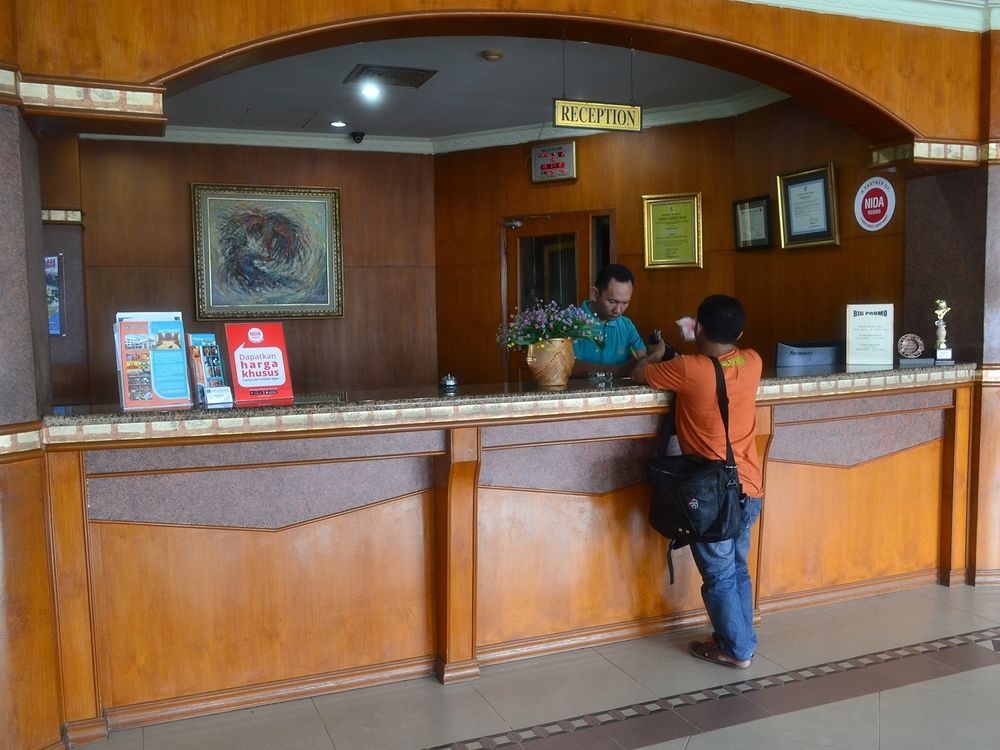 NIDA Rooms Tampan Universitas Riau HR Subrantas — hotel near Sultan Syarif Kasim II International Airport / Roesmin Nurjadin AFB