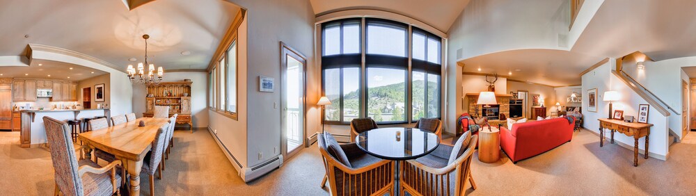 Highlands Slopeside by East West Hospitality - photo 210
