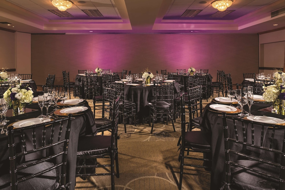 DoubleTree by Hilton Carson - photo 57