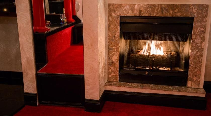 Feather Nest Inn - photo 3