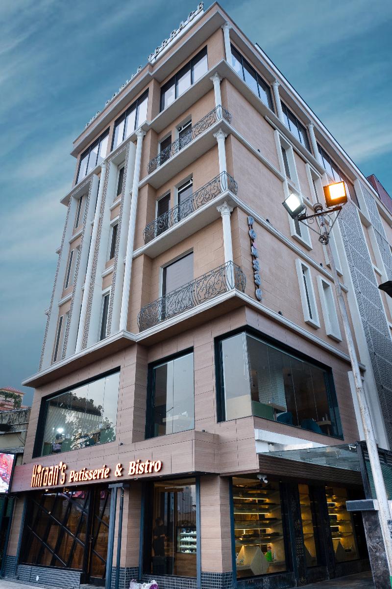 Poiisse - last minute hotel in Kolkata