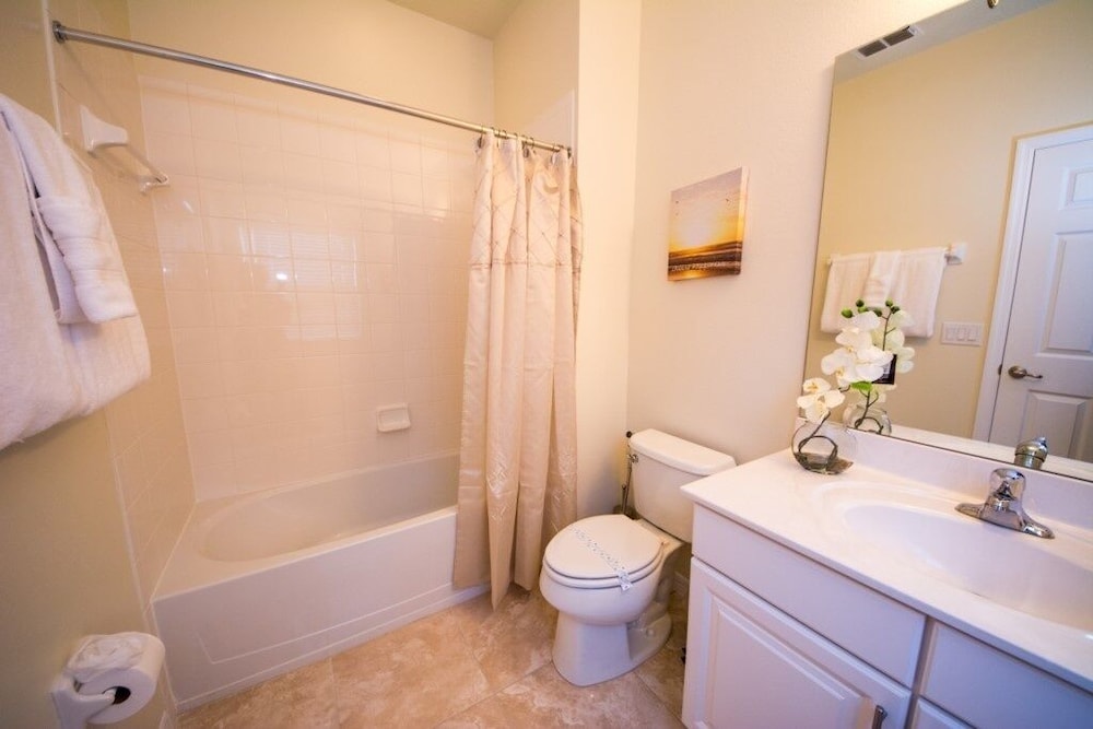Solterra Resort No Rear Neighbors 5 Bedroom Home - photo 13
