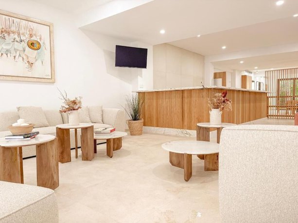 Hotel Petit Paris - carbon neutral hotel in Pollenca
