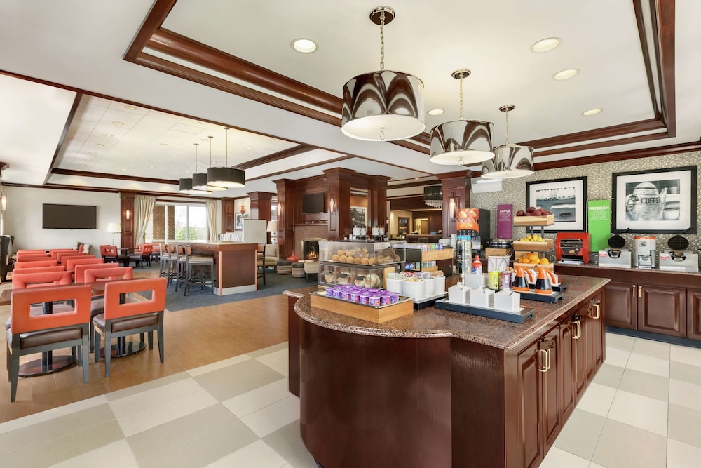 Hampton Inn Dulles Cascades - photo 33