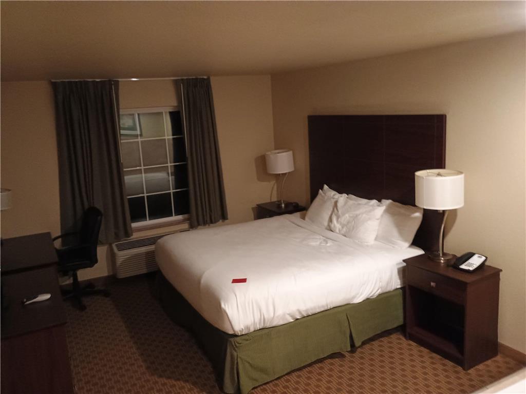 SureStay by Best Western Salem - photo 11