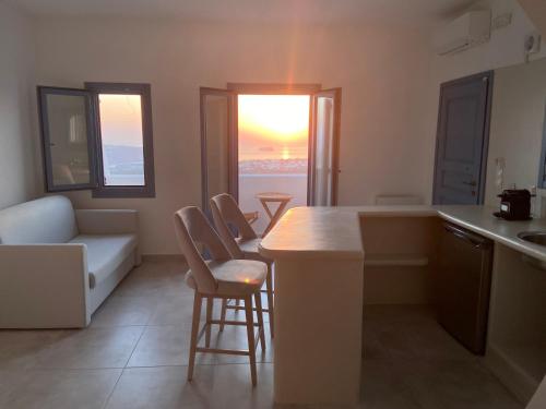 Ena Suites Santorini in Pyrgos, Greece