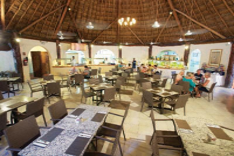 Real Playa del Carmen Hotel & Beach Club All Inclusive — 4-Star Luxury Hotel in Playa Del Carmen, Mexico