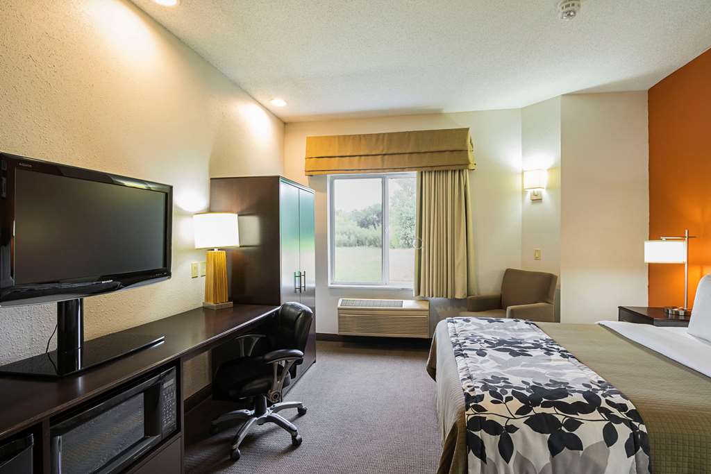 Sleep Inn And Suites Danville - photo 17