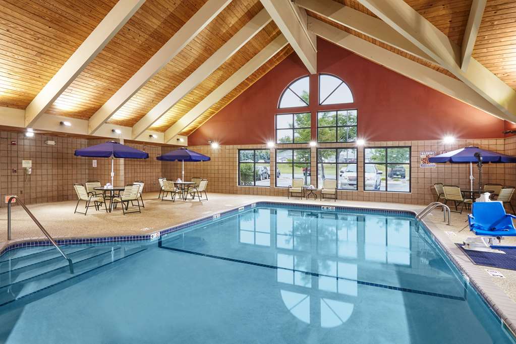 AmericInn by Wyndham Greenville - photo 6