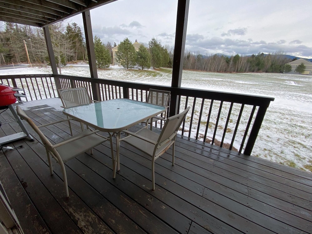 S5 Renovated Bretton Woods Resort condo with beautiful mountain views Fast wifi - photo 7