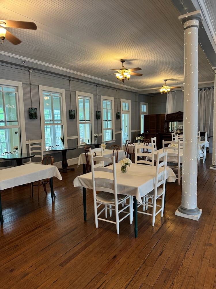 Balsam Mountain Inn - photo 15