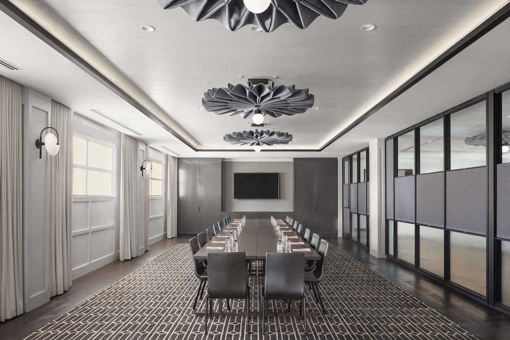Canopy by Hilton Portland Waterfront - photo 59
