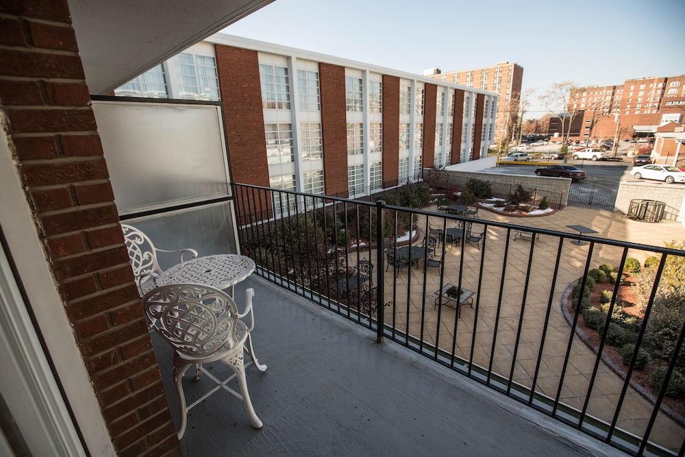 Hotel Indigo St Louis Central West End by IHG - photo 9