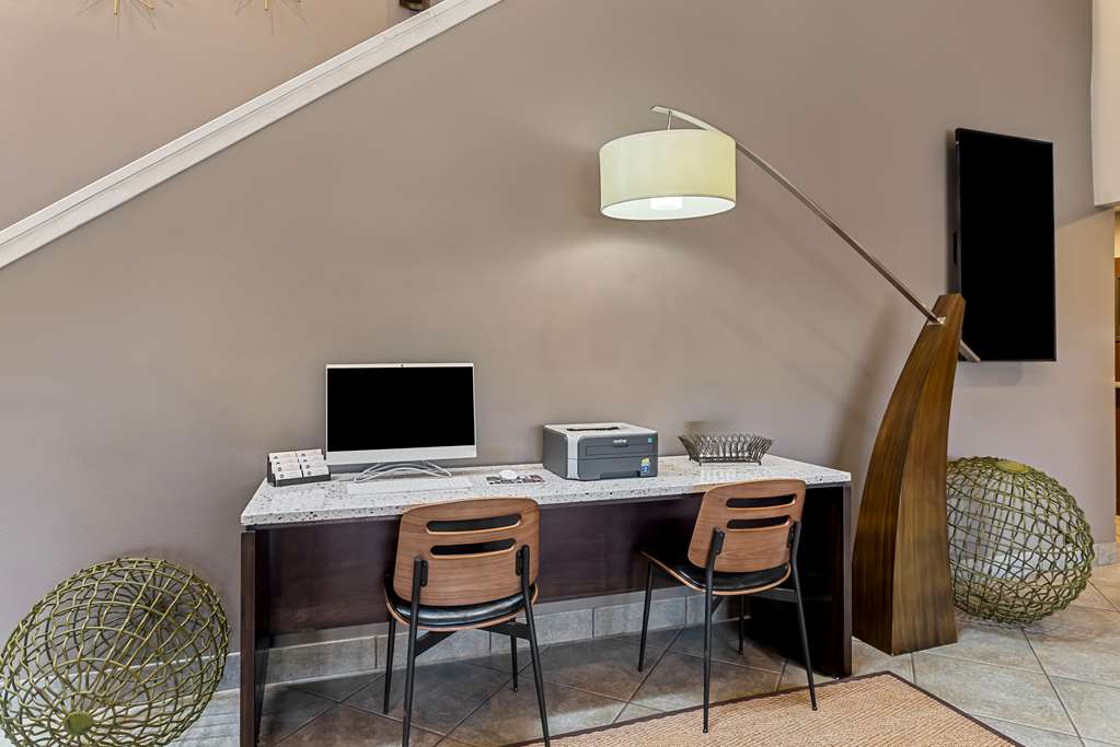 Best Western Socorro Hotel & Suites - photo 8