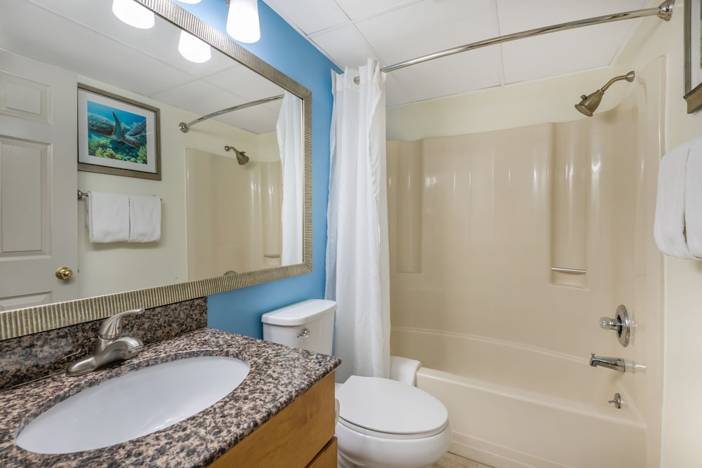 Tropical Winds Oceanfront Hotel - photo 71