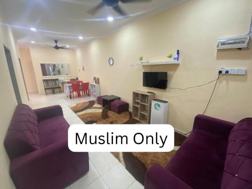 Homestay Cikgu Muaz — 4-Star Luxury Hotel in Kuala Kangsar, Malaysia