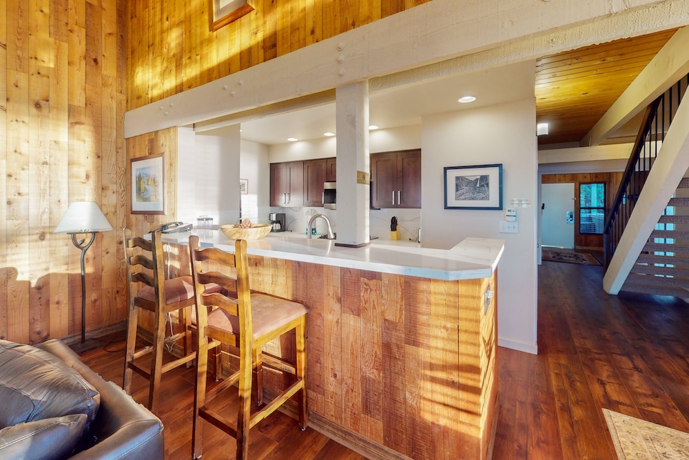 619 Lakefront - photo 32