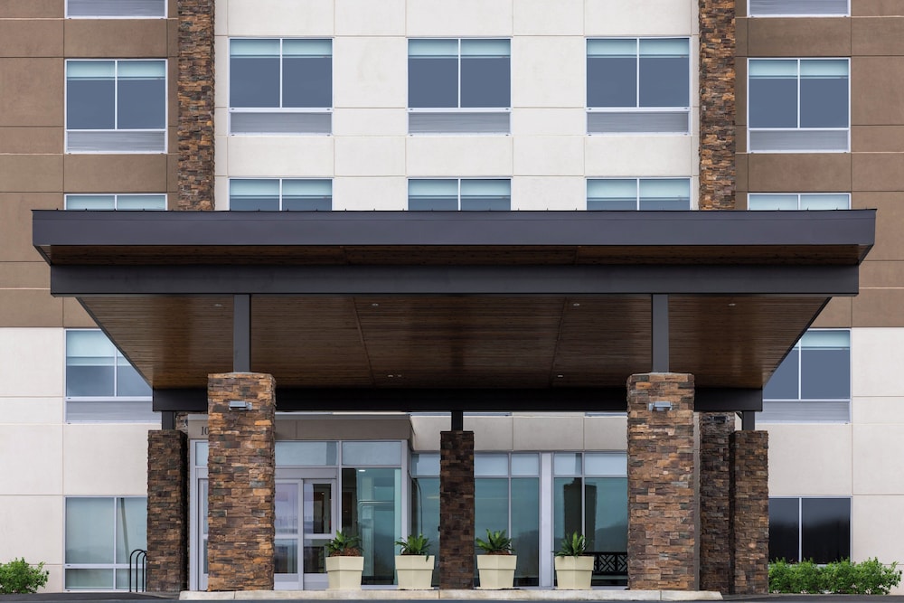 Holiday Inn Express & Suites Waynesboro East by IHG - photo 41
