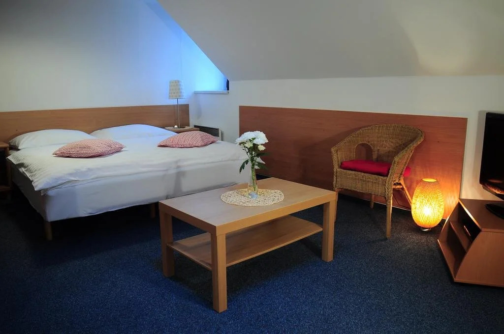 Hotel Modrásek — Kasperske Hory — photo 2