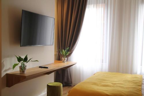 Parilament on Rustaveli 4 rooms