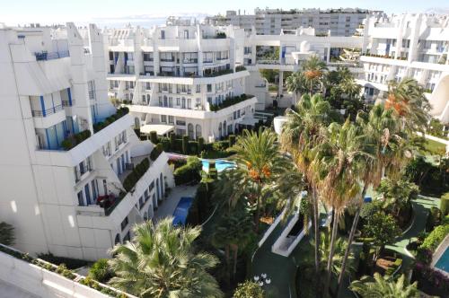 Marbella House Apartamento Duplex — 4-Star Luxury Hotel in Marbella, Spain