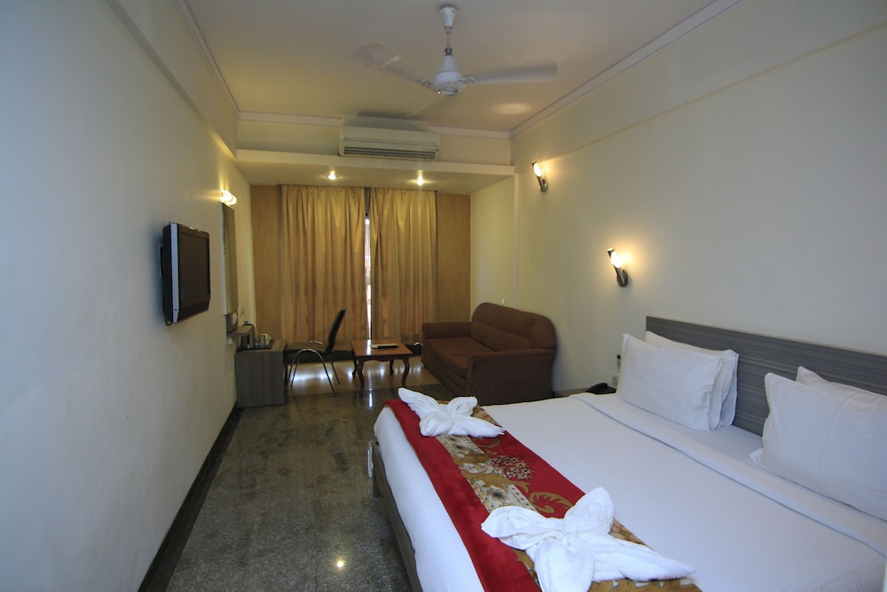 Kumar Resort By Turtle Lonavala — Lonavla — photo 4