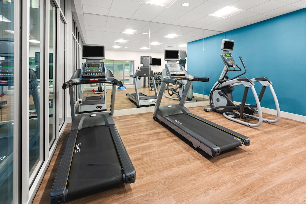 Holiday Inn Express & Suites Suisun City by IHG - photo 25
