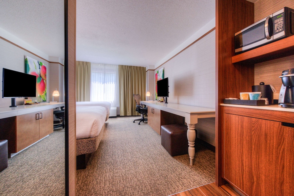Hilton Garden Inn Detroit Southfield MI - photo 28