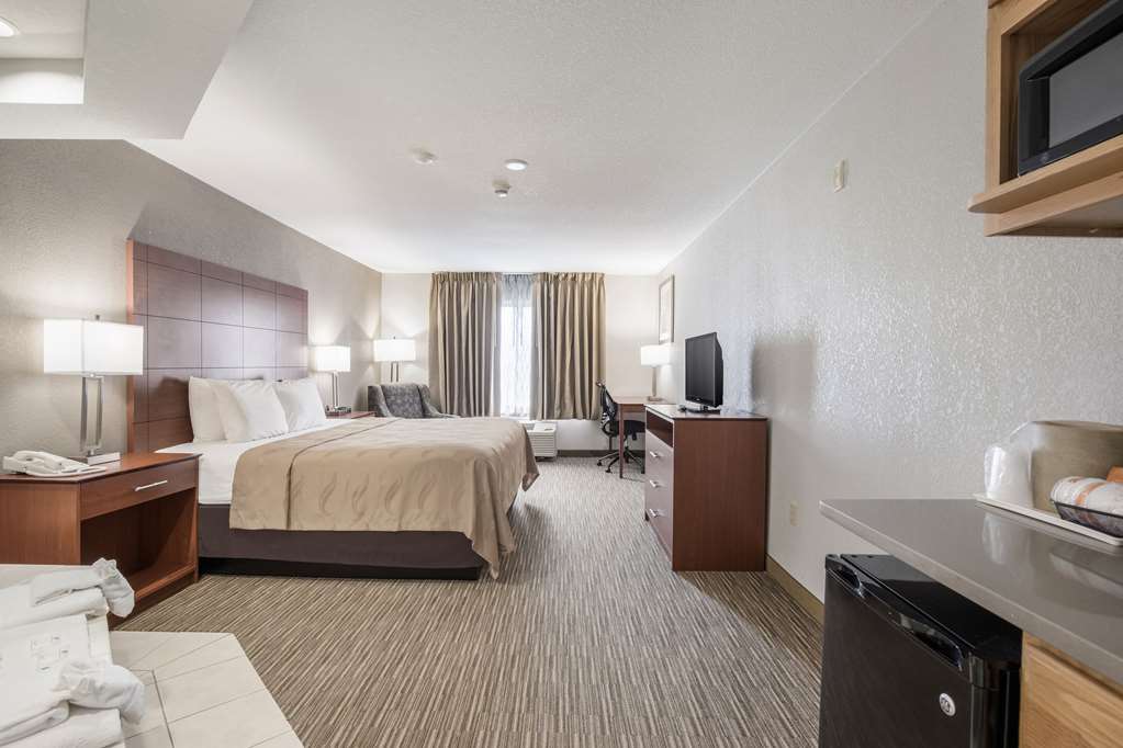 Quality Inn & Suites Lodi I 90 - photo 15