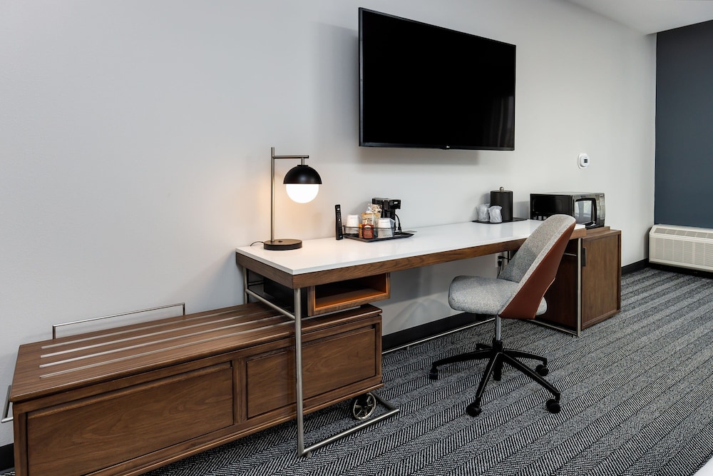 Courtyard by Marriott Pensacola I 10 West - photo 12
