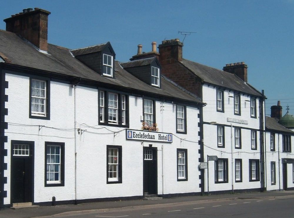 Ecclefechan Hotel — hotel in Lockerbie