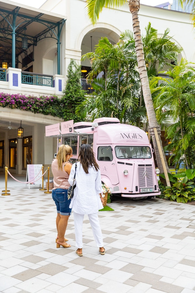 Hilton Palm Beach PBI - photo 173