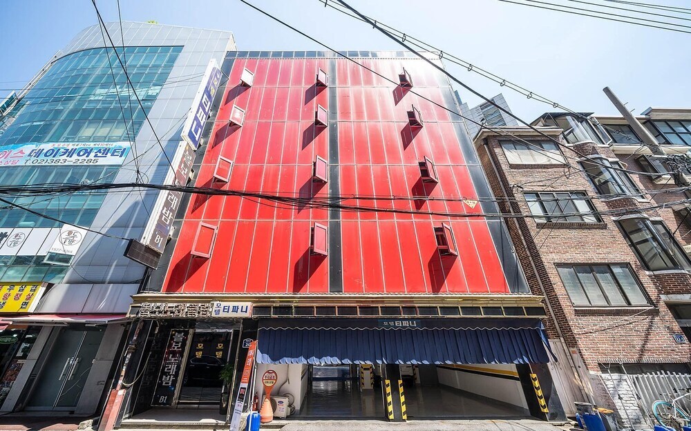 Bulgwang Tiffany - last minute hotel in Seoul