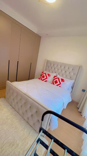 Cozy spacious and homely