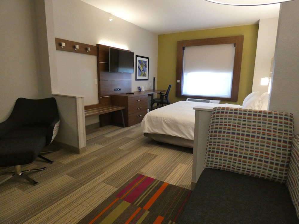 Holiday Inn Express Hotel & Suites Limon I 70 by IHG - photo 4