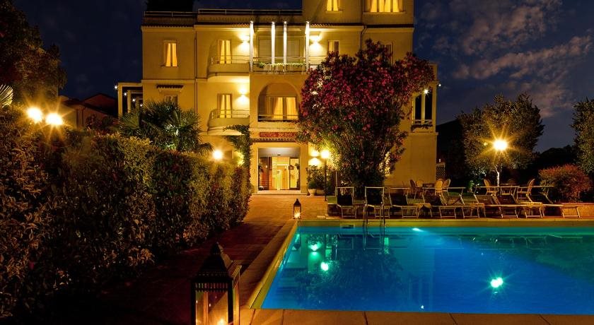 Hotel Benaco — hotel in Desenzano Del Garda