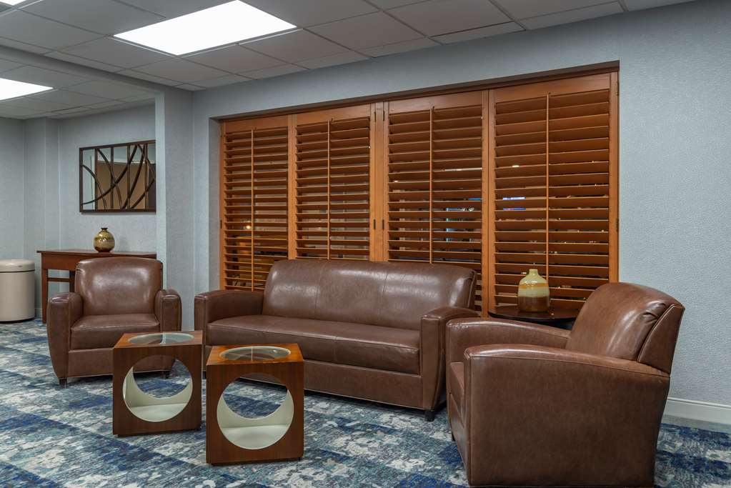 Best Western Plus Dalton Inn - photo 24