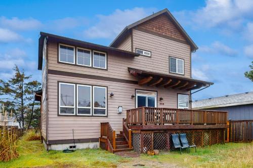 Cape Kiwanda Hideaway in Pacific, United States