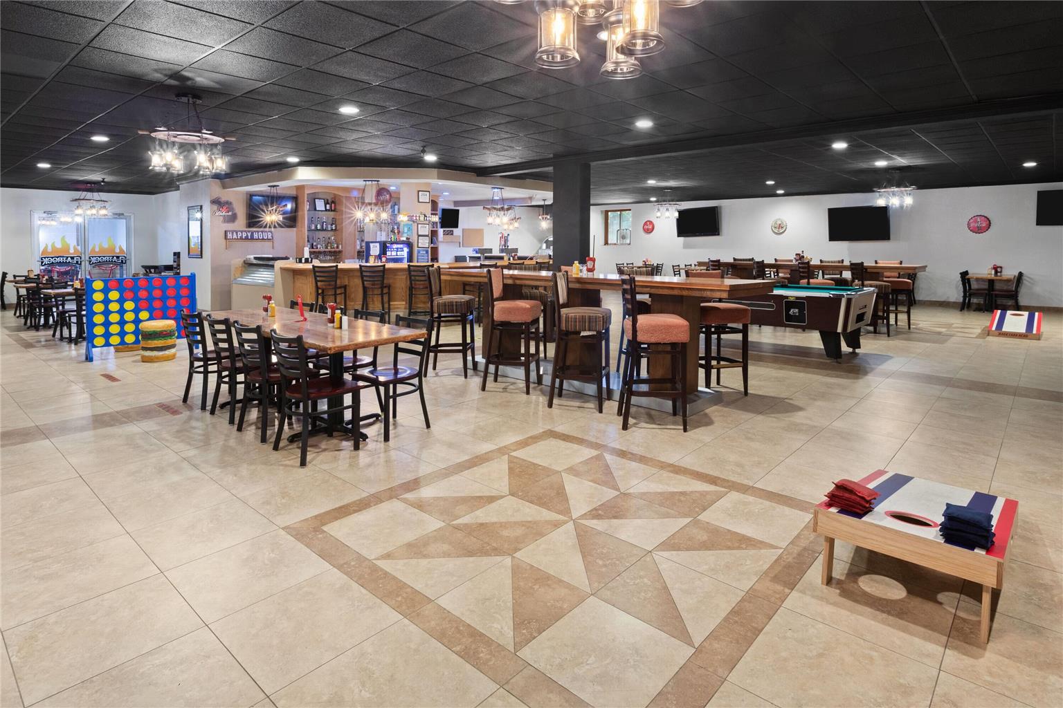 Quality Inn & Suites - photo 23