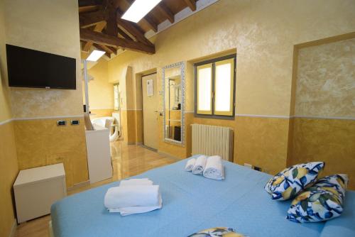 Appartamenti S Onofrio Rho — 4-Star Luxury Hotel in Rho, Italy