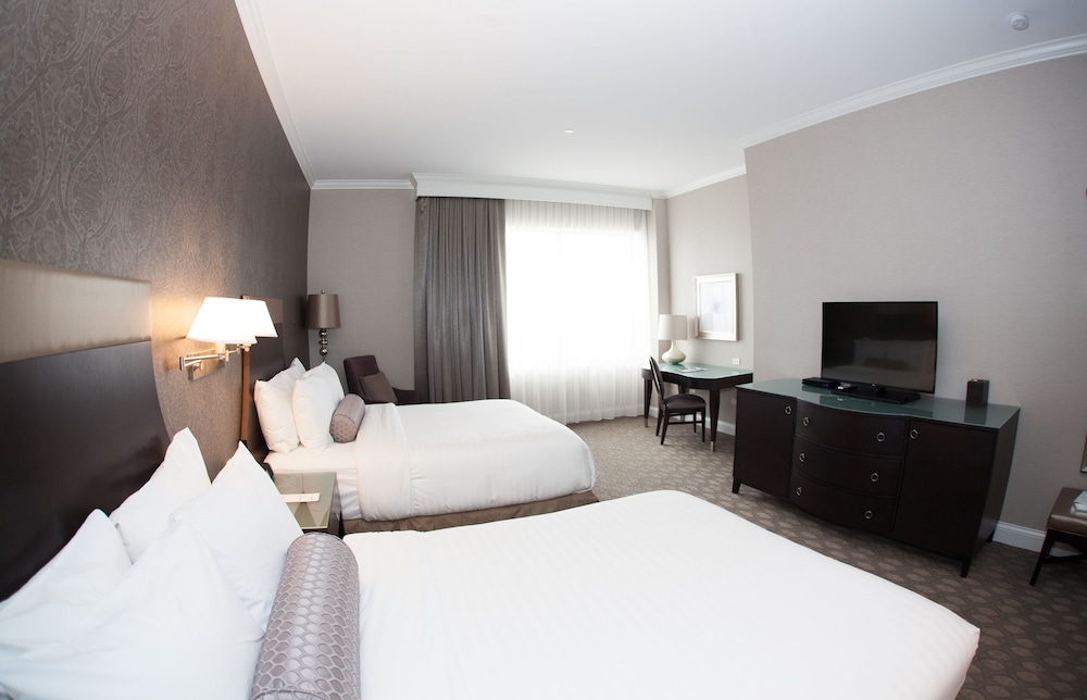 La Banque Hotel - photo 17