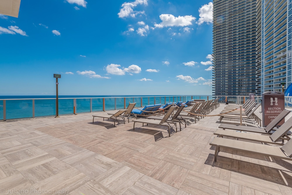 Private Ocean Condos Hyde Beach Resort - photo 92