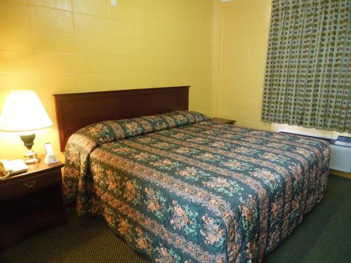 Sheridan Inn - photo 4