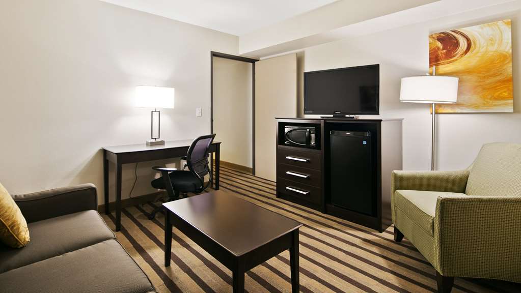 Best Western Harvest Inn & Suites - photo 12