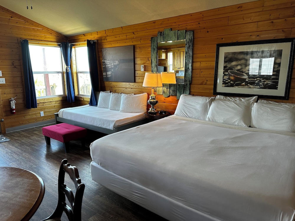 Westport Marina Cottages - photo 6