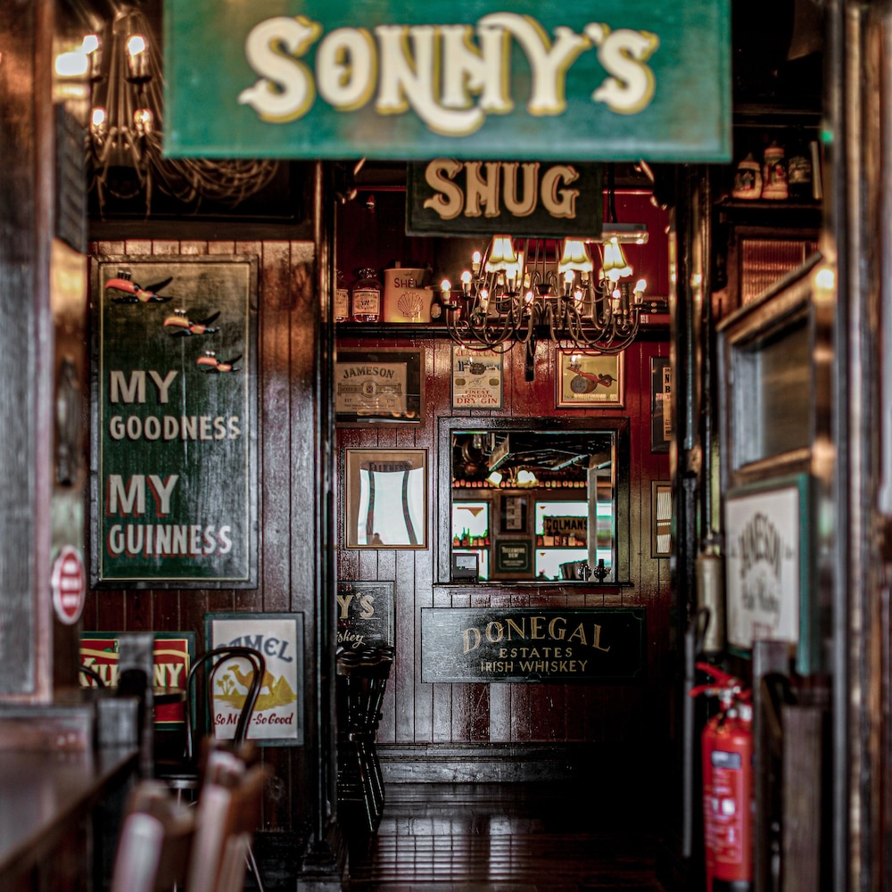 מזון ומשקאות